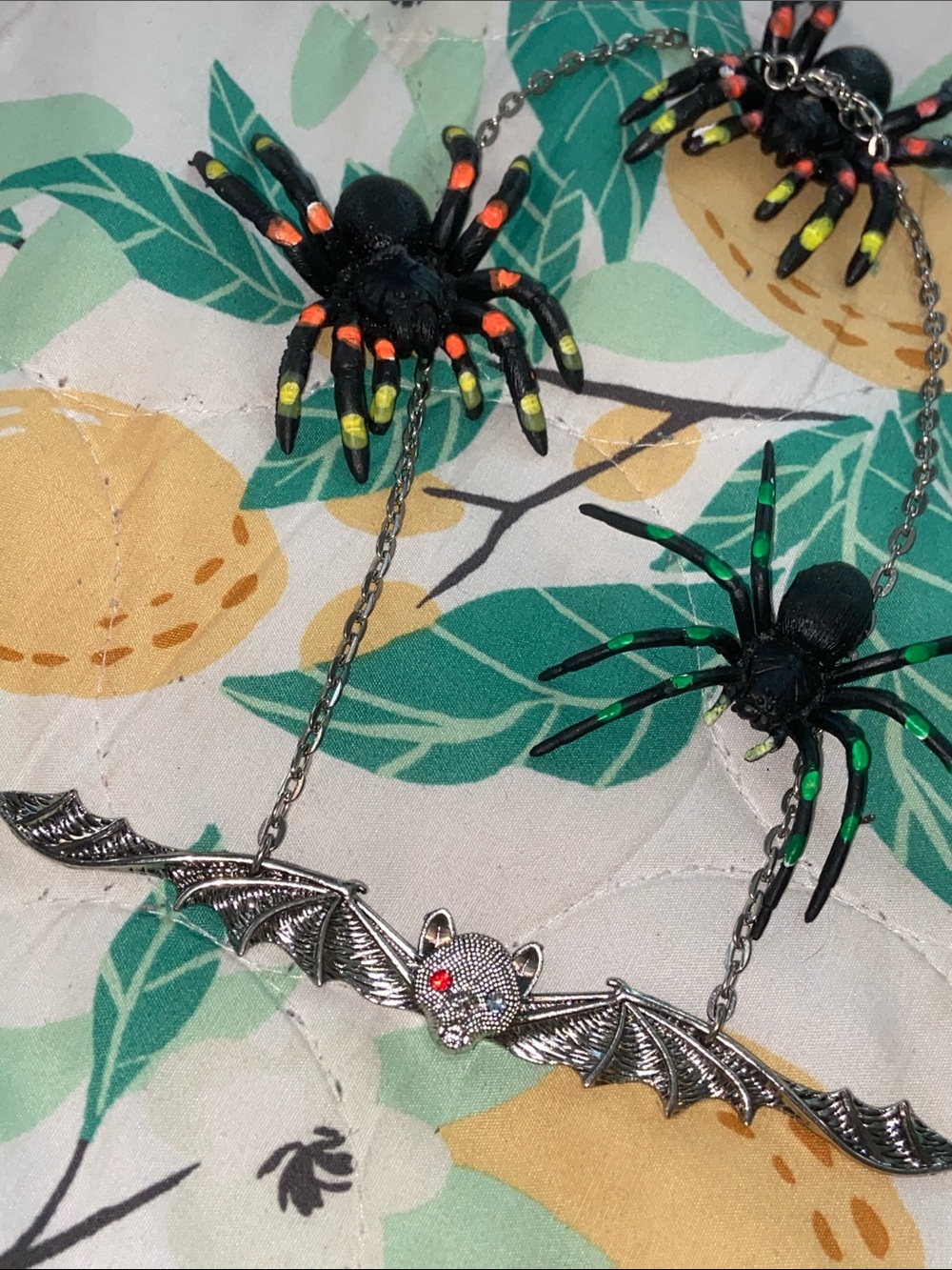 GOTH PUNK BAT NECKLACE Halloween Silver Red Crystal Eyes